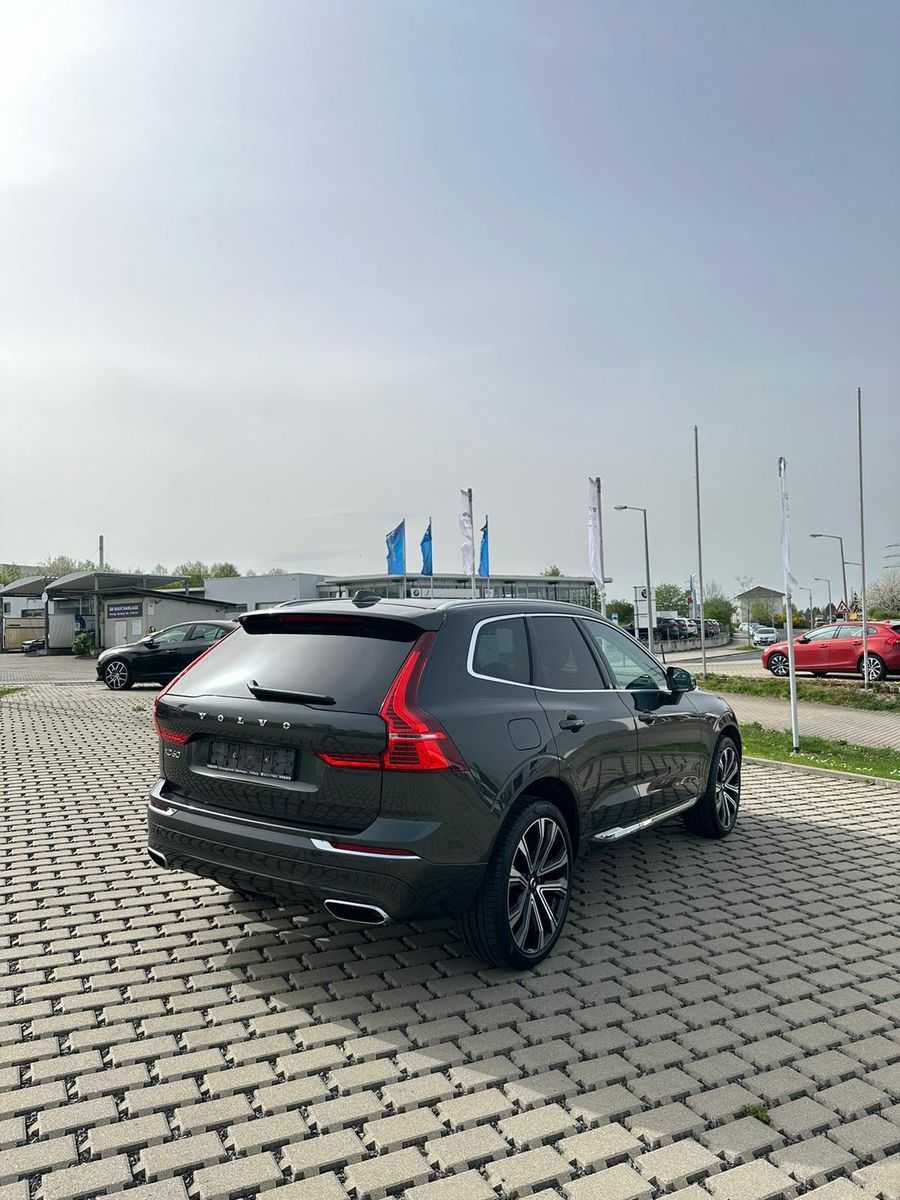 Volvo  Inscription Recharge Plug-In Hybrid AWD