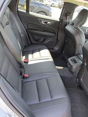 Volvo  Cross Country Plus AWD