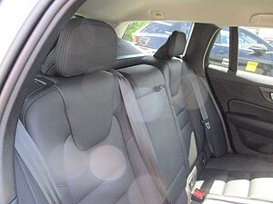 Volvo  Cross Country Plus AWD