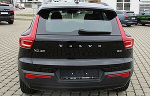 Volvo  XC40 R Design 2WD