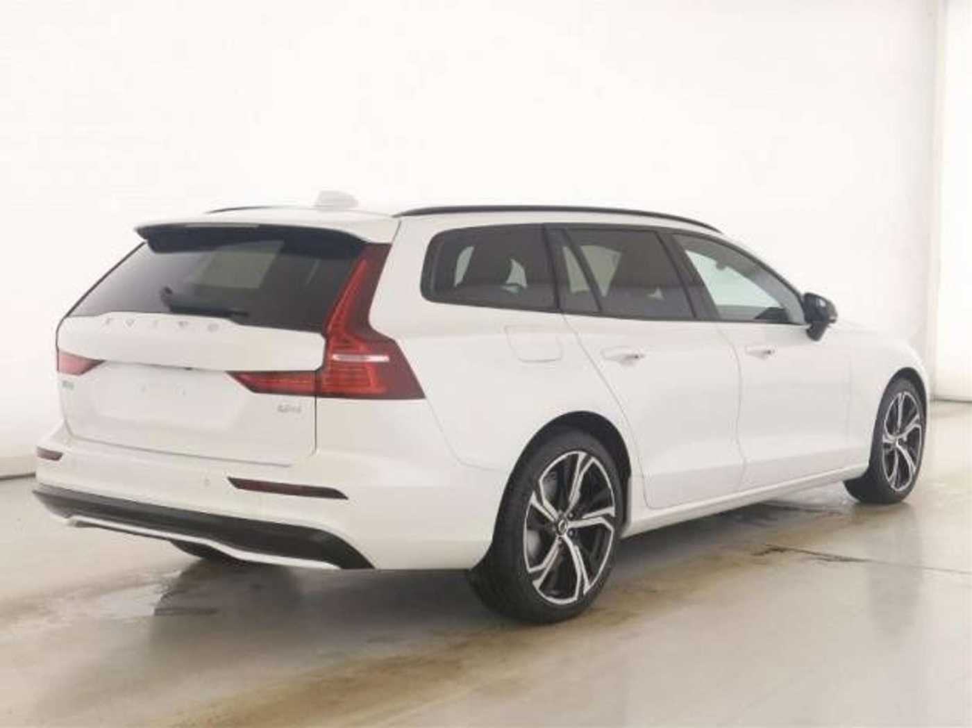 Volvo  Plus Bright'*SD*AHZV*20Zoll*Standheizung*