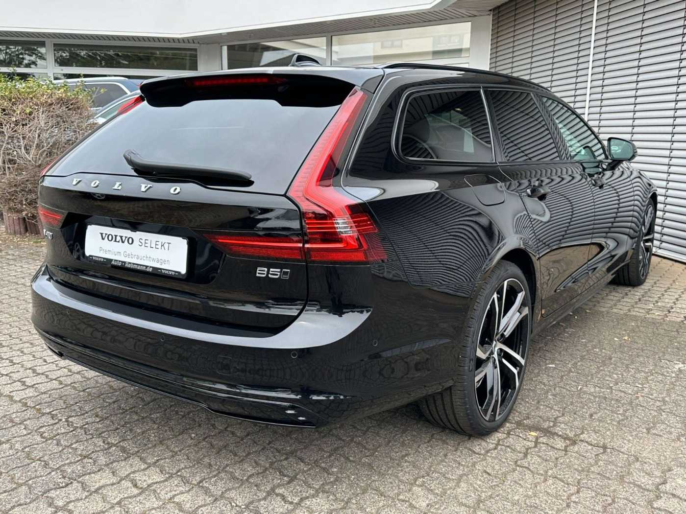 Volvo  Ultimate Dark *LuftFW*Bowers*LuftFW*Standh*