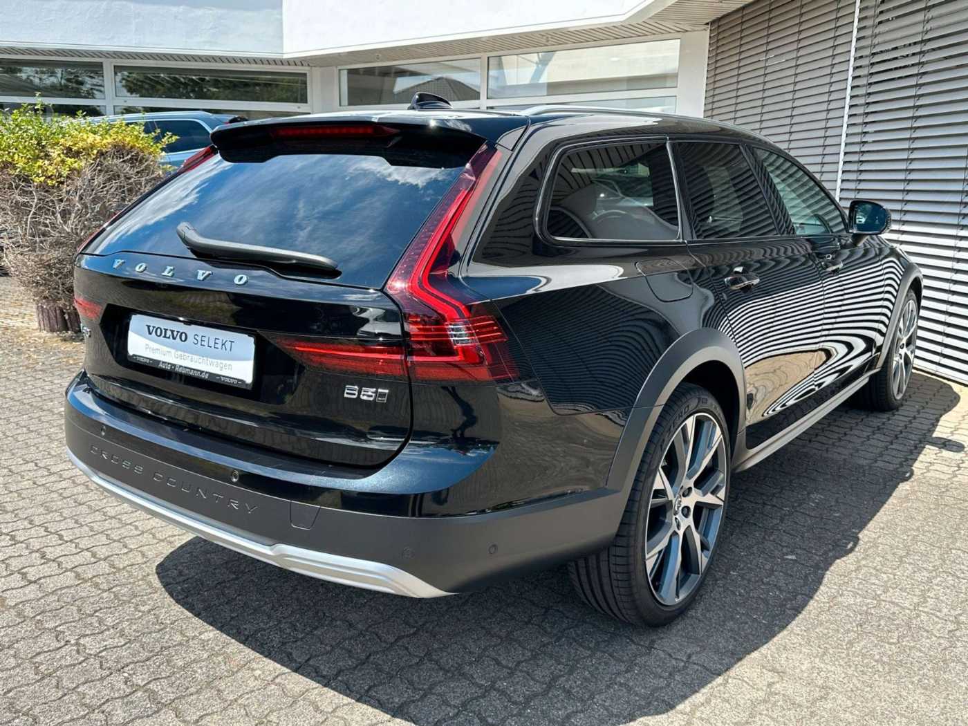 Volvo  V90 CC Ultimate*AWD*LuftFW*Standh*21Zoll*AHK