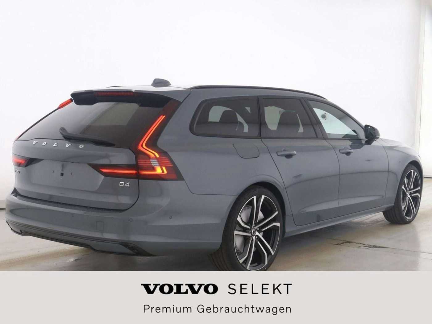 Volvo  Ultimate Dark*LuftFW*Bowers*360Grad*Standh*