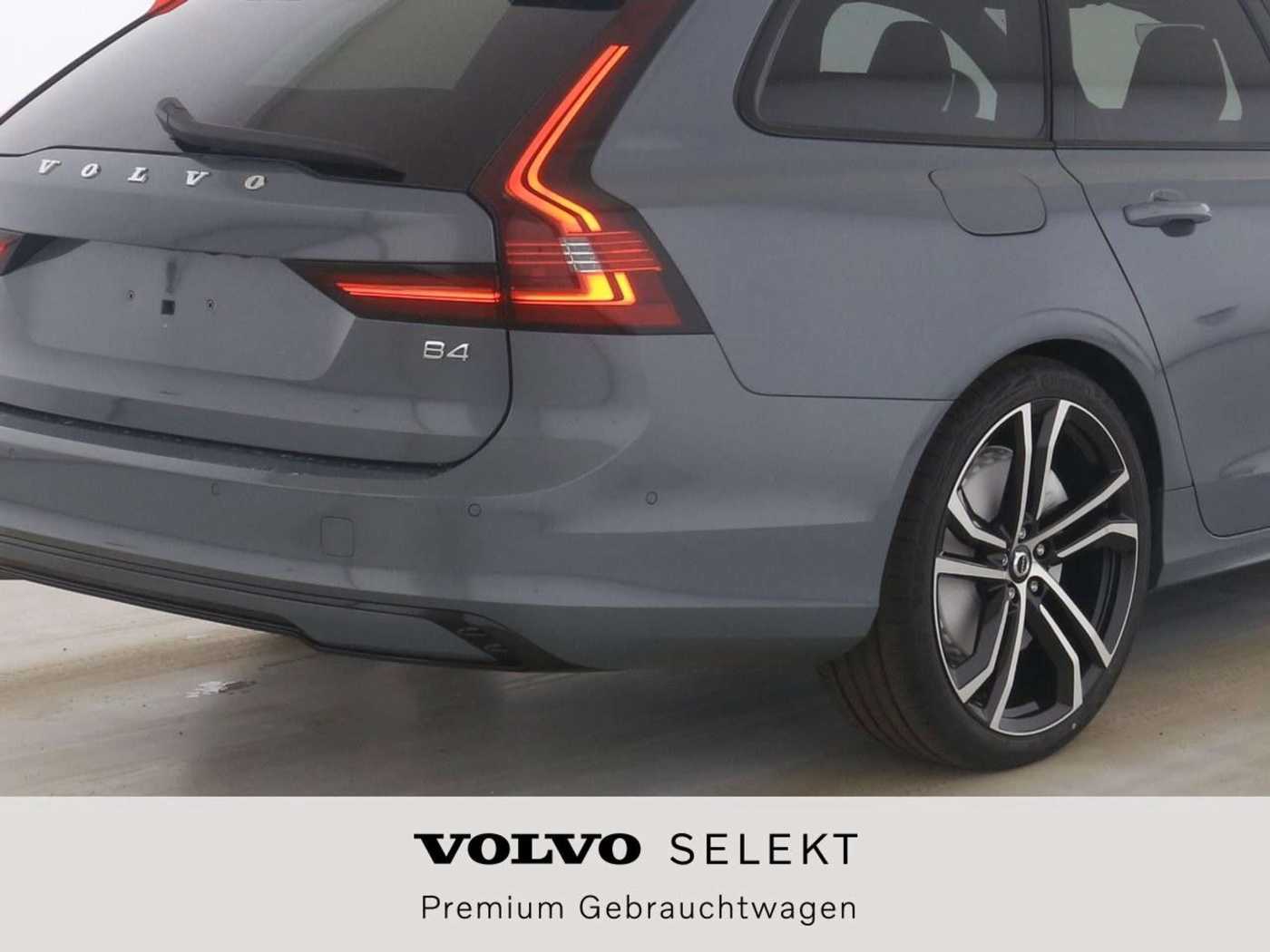 Volvo  Ultimate Dark*LuftFW*Bowers*360Grad*Standh*