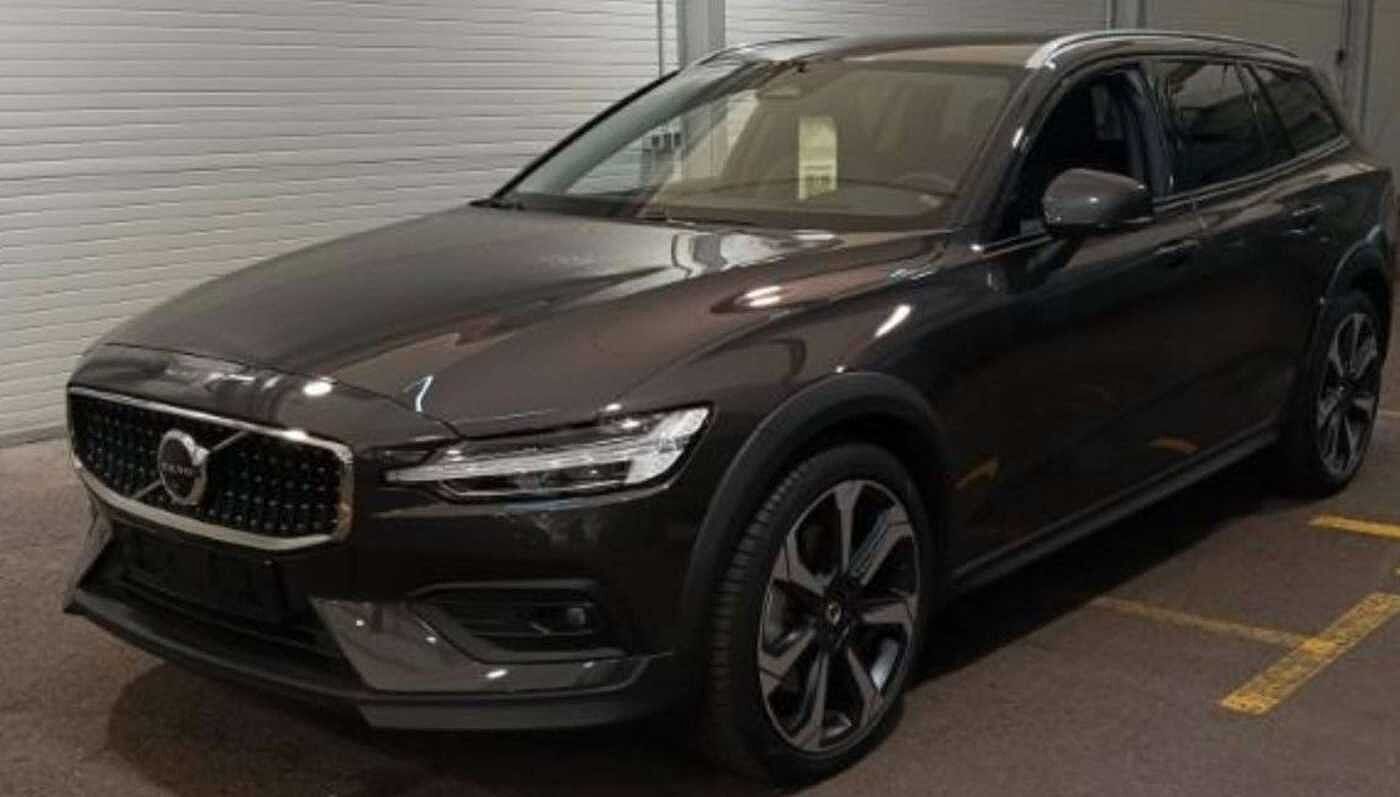 Volvo  Ultimate Cross Country*AWD*Bowers*Standh*