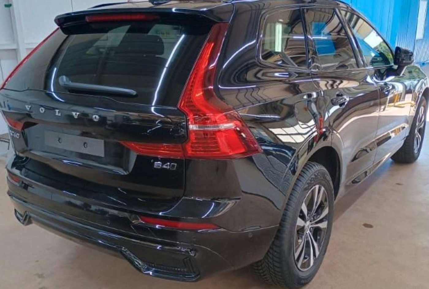 Volvo  Plus Dark AWD*Standh*BLIS*20Zoll*Harman Kar