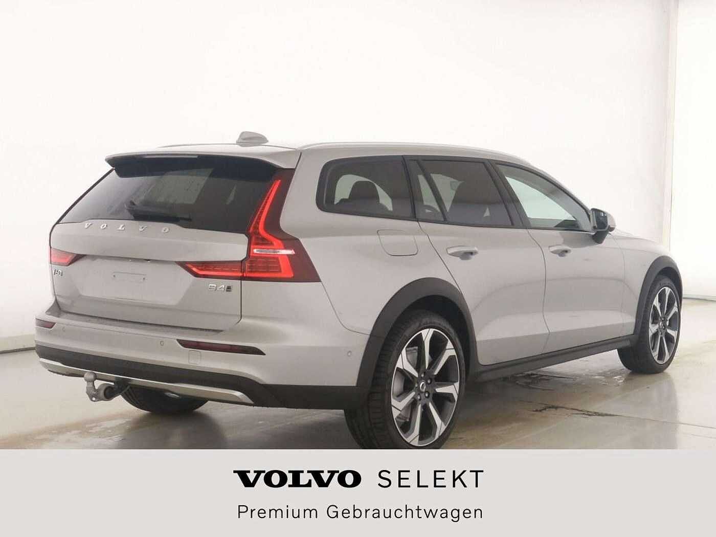 Volvo  Ultimate AWD Bowers Standh AHK