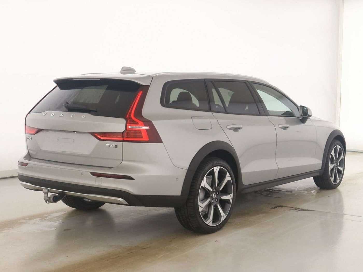 Volvo  Ultimate AWD Bowers Standh AHK