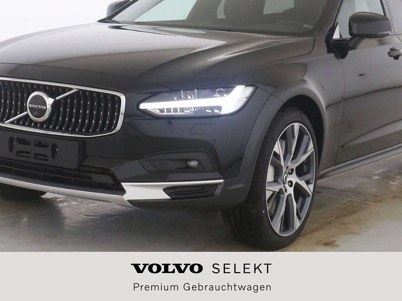 Volvo  V90 CC  Cross Country Ultimate*LuftFW*Bowers*21