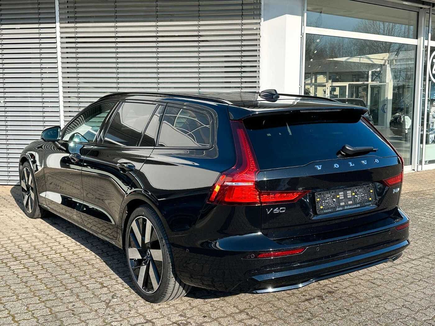 Volvo  T6 Plus Dark*Plug-In Hybrid*AWD*SD*360Grad*