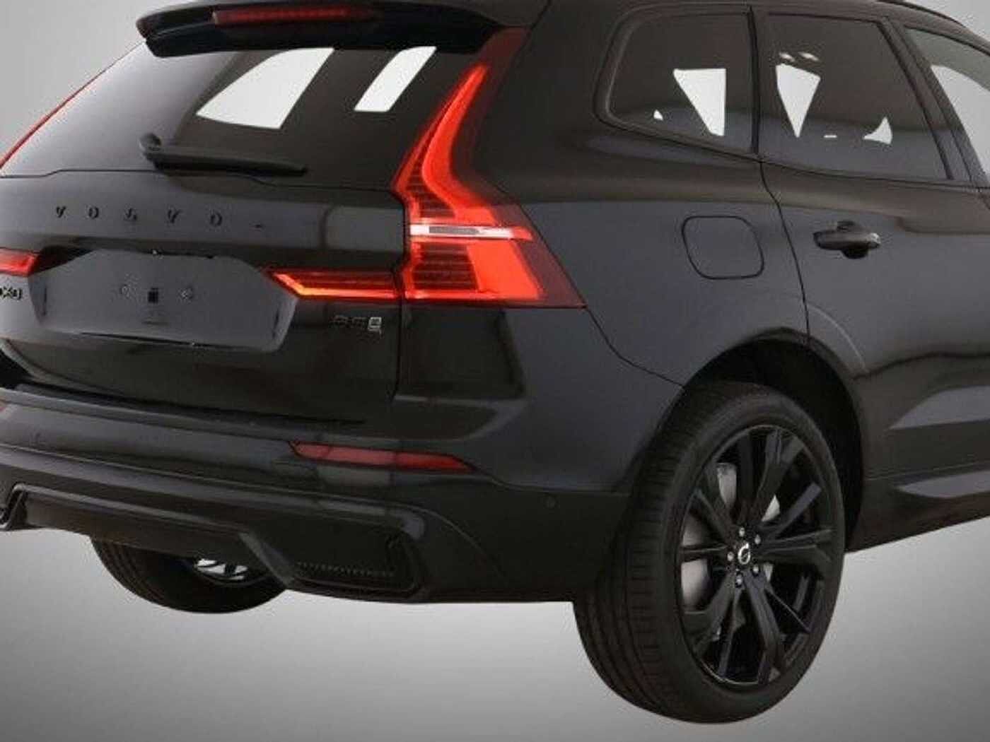 Volvo  Plus Black Edition AWD