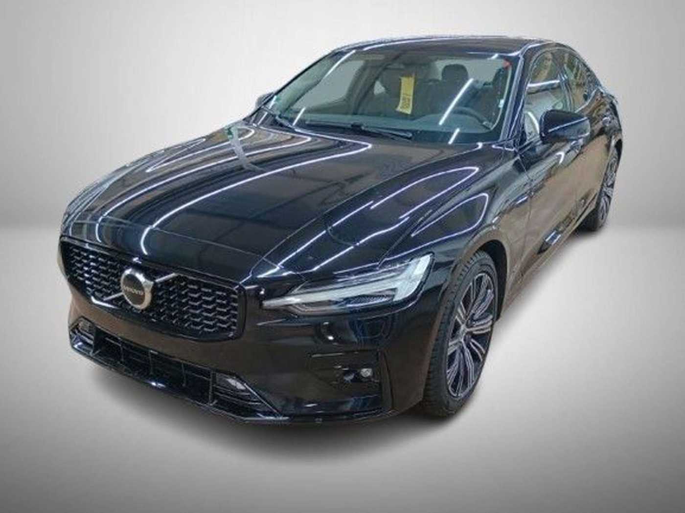 Volvo  B4 Plus Dark*Blis*Harman&*Winter-Licht-Paket