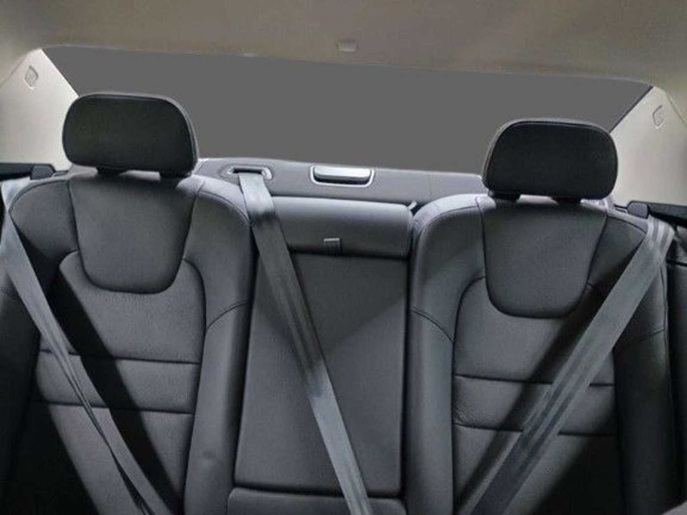 Volvo  B4 Plus Dark*Blis*Harman&*Winter-Licht-Paket