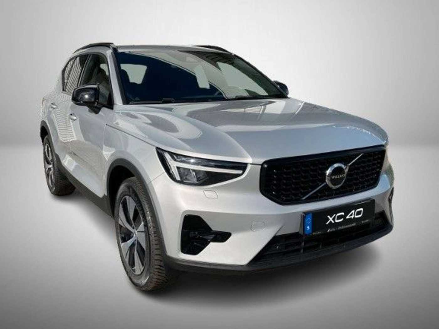 Volvo  T5Core Recharge Plug-In Hybrid 2WD