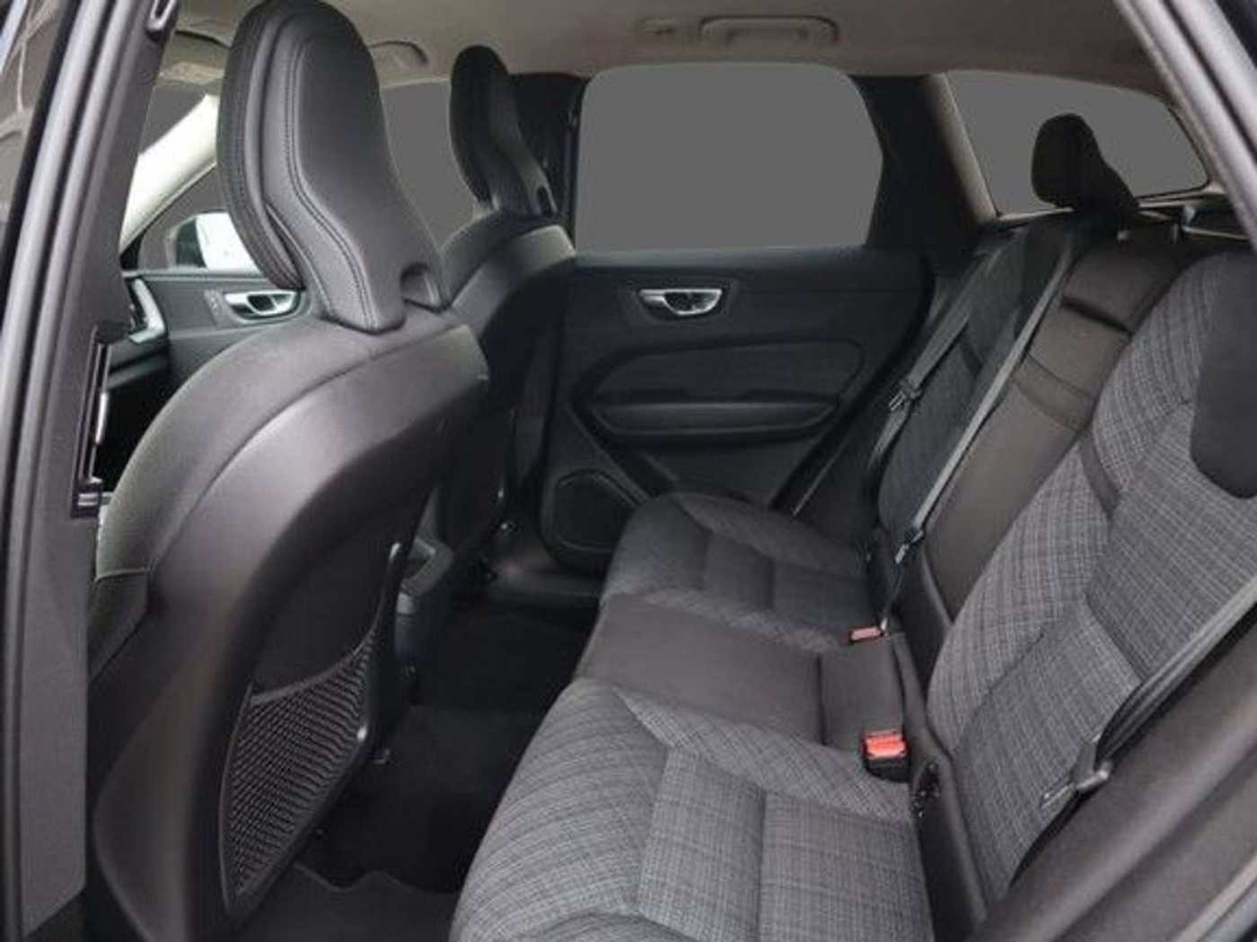 Volvo  Diesel*BLIS*Winter-P*AllwetterRäder 19 Zoll