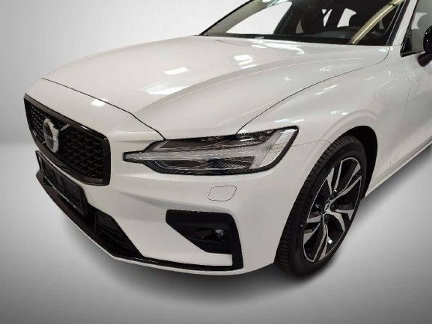 Volvo  Plus Dark*AHK*19Zoll*Licht-P*