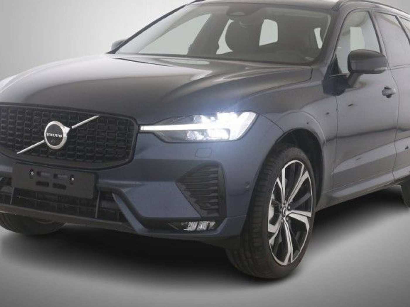 Volvo  Plus Dark*SD*Standh*21Zoll*360°Kamera*