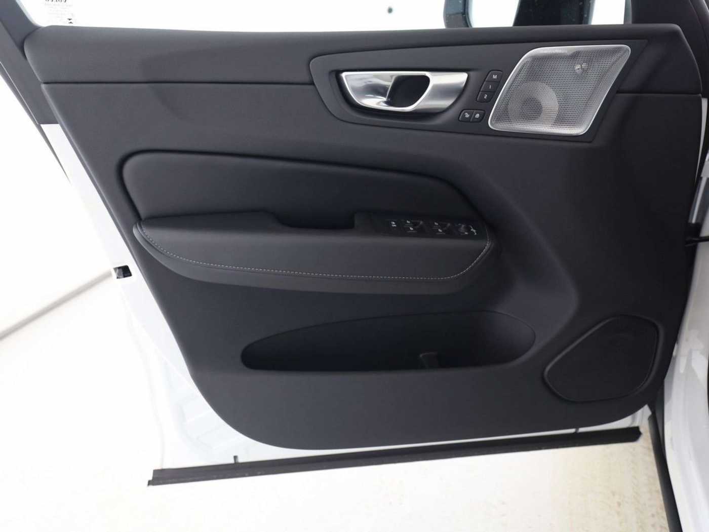 Volvo  Ultimate Dark*AWD*Bowers*Standh*Sitzbelüftu