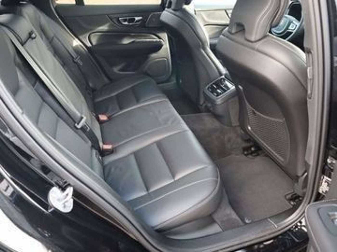 Volvo  Ultimate*Bowers*20Zoll*Standh*Massage*