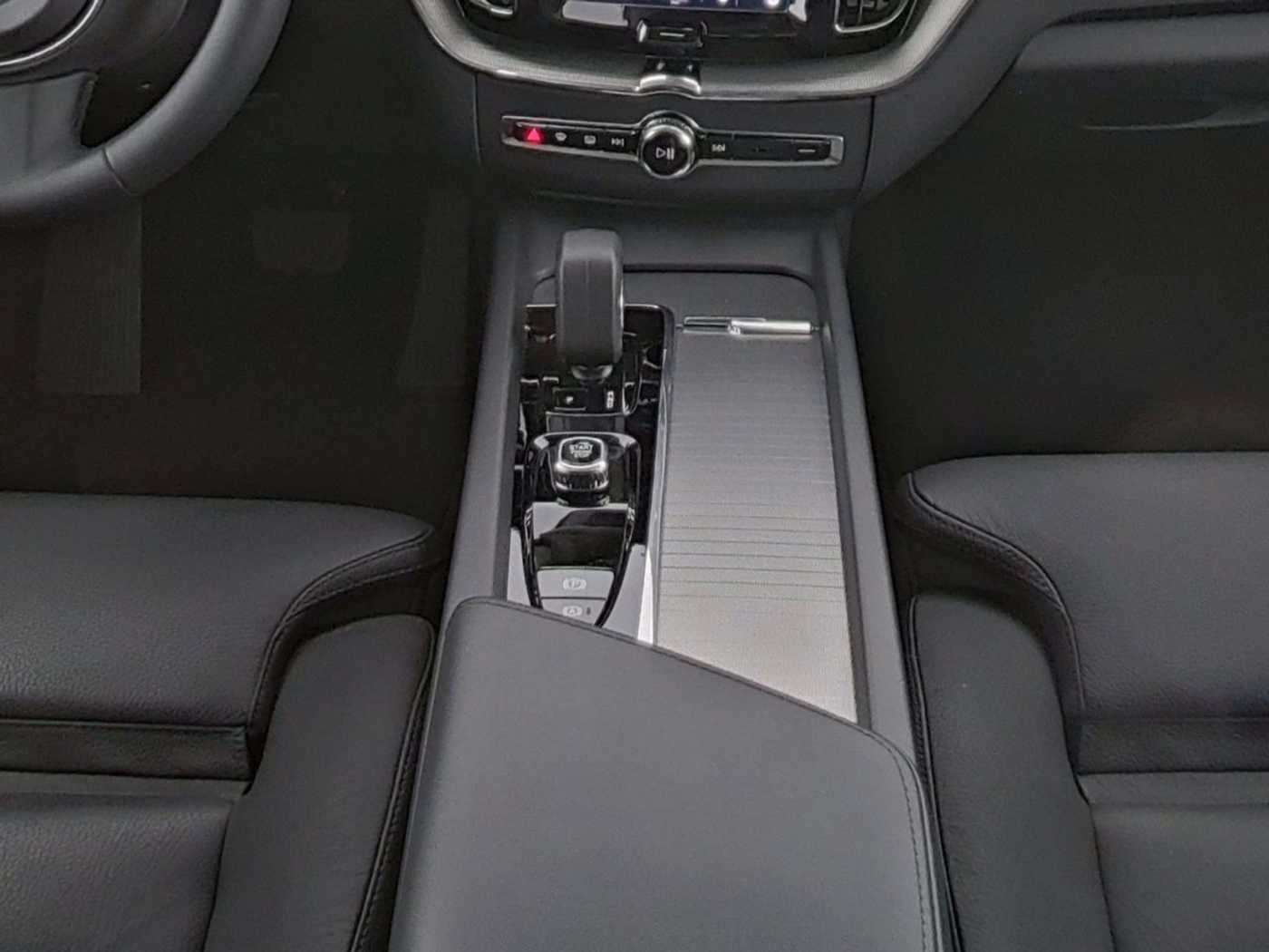 Volvo  Plus Dark*AWD*Business*Winter*Standh*