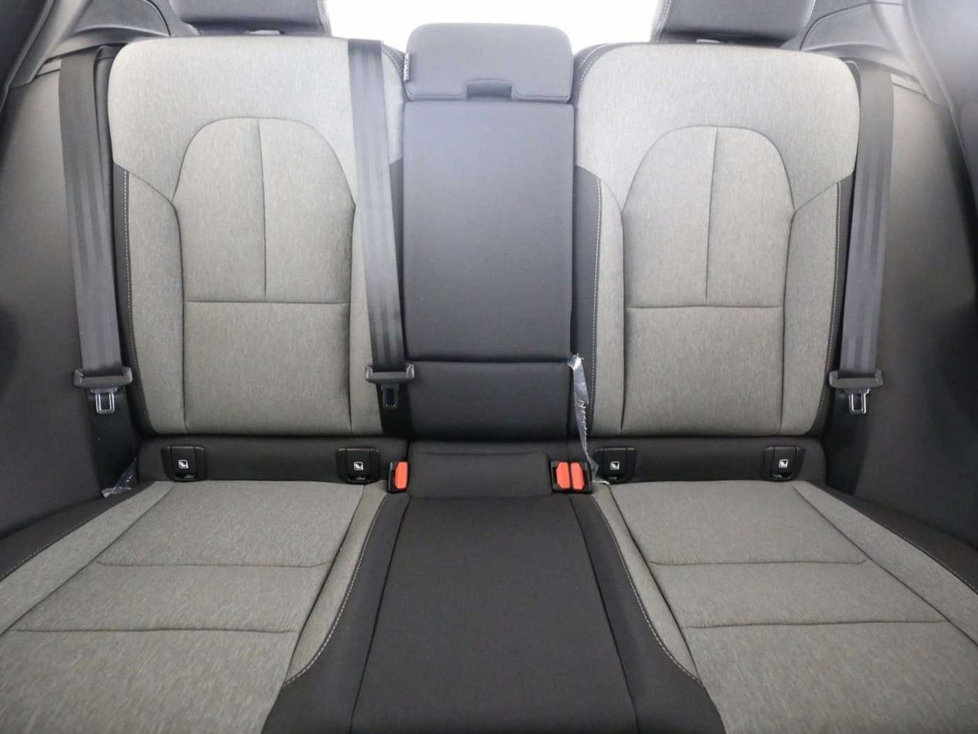 Volvo  Plus Dark*Business*SD*Pixel-LED*