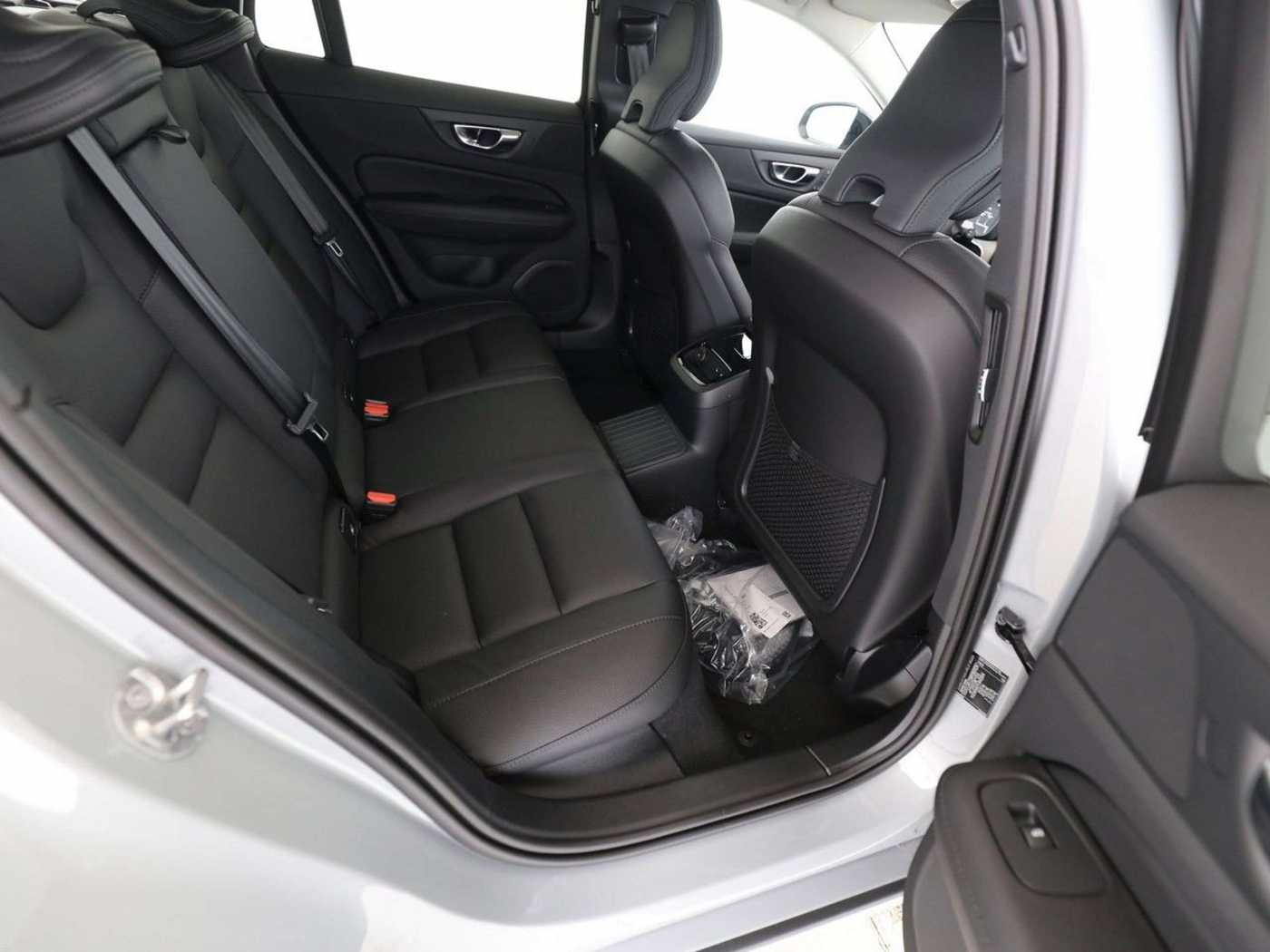 Volvo  T6 Plus Dark*Plug-In*AWD* 360°K*LED*