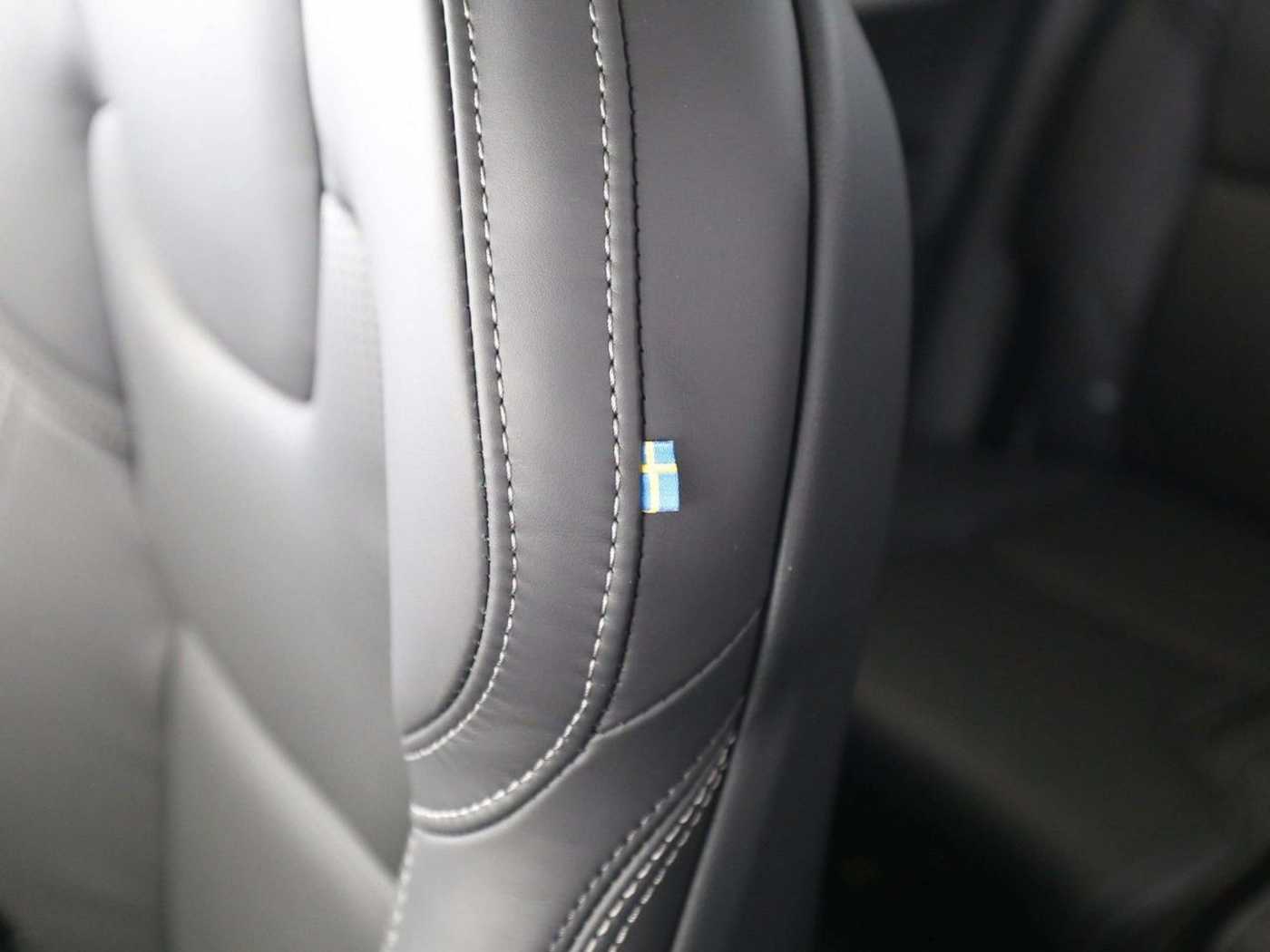 Volvo  T8 Ultra Bright*Plug-In*AWD*Bowers&Wilkins