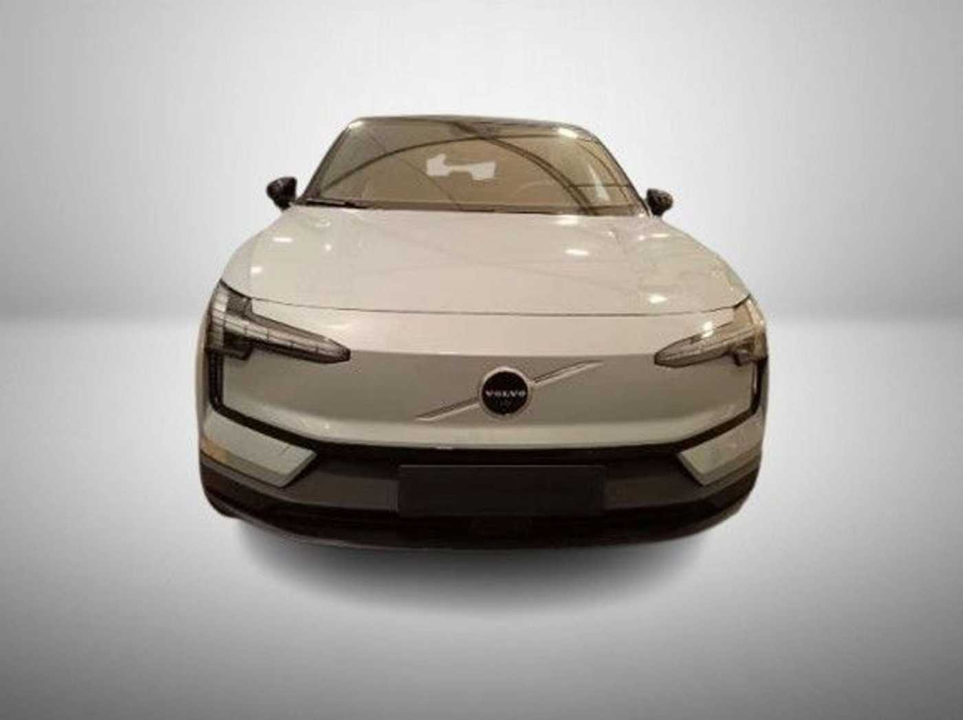 Volvo  Ultra AWD Performance Pure Electric