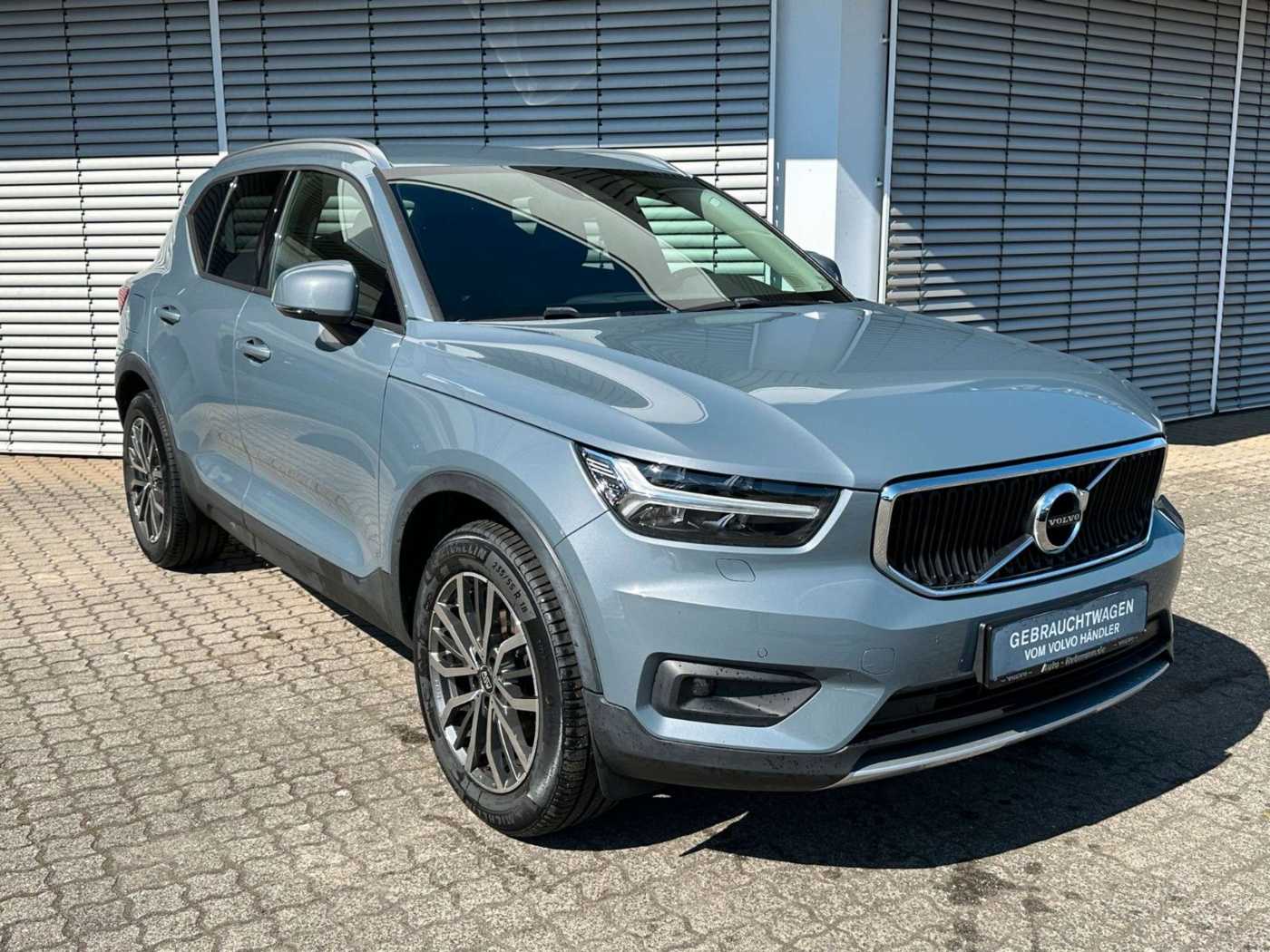 Volvo  Momentum Pro*Licht-P*Winter-P*RFK