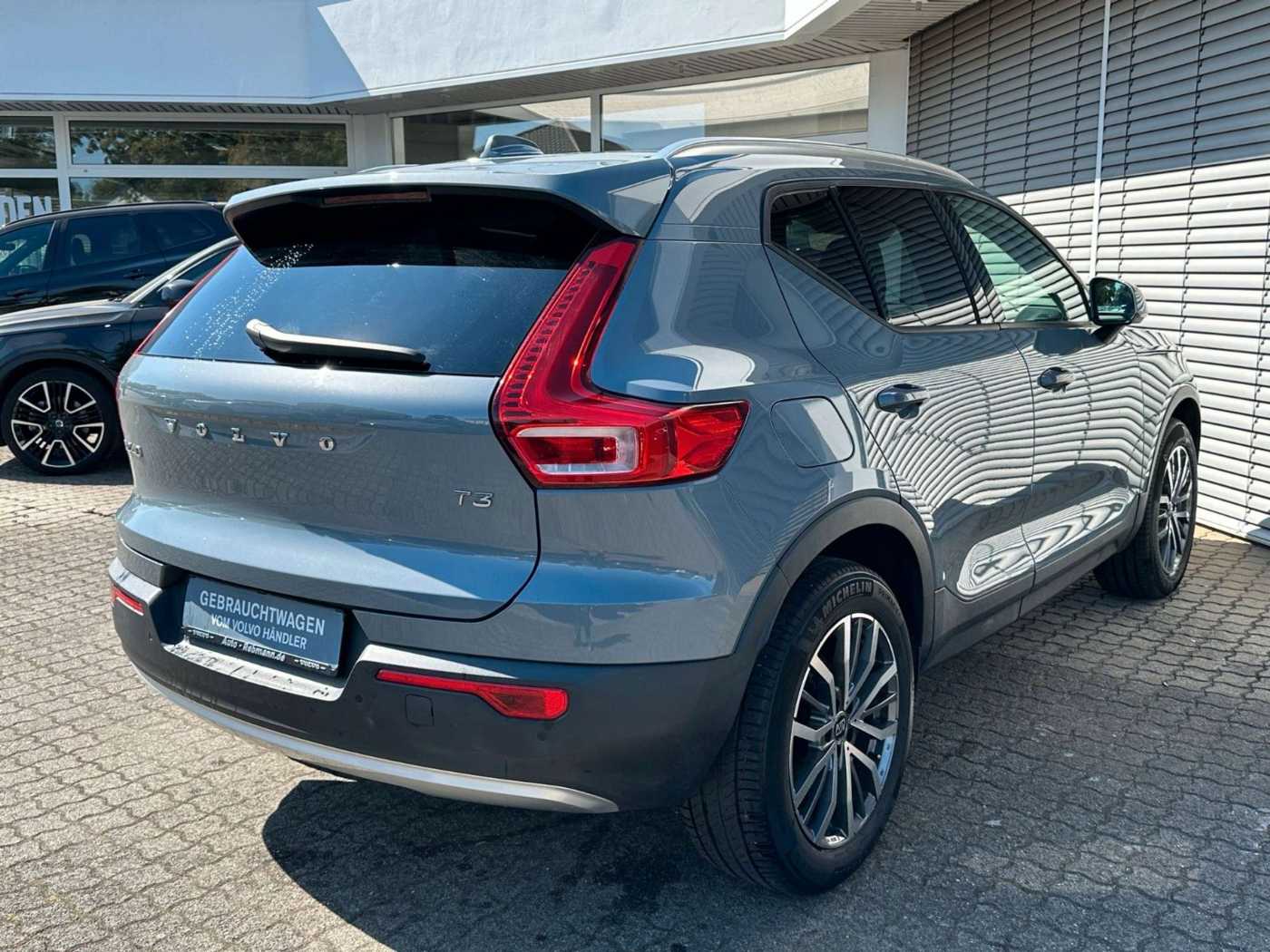 Volvo  Momentum Pro*Licht-P*Winter-P*RFK
