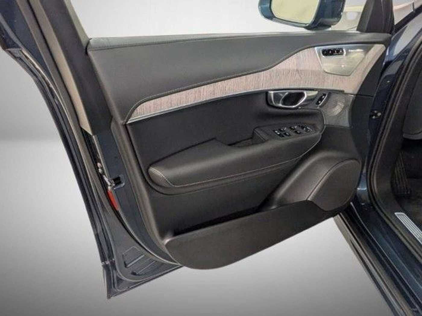 Volvo  Ultimate Bright*AWD*LuftFW*Bowers*22 Zoll*