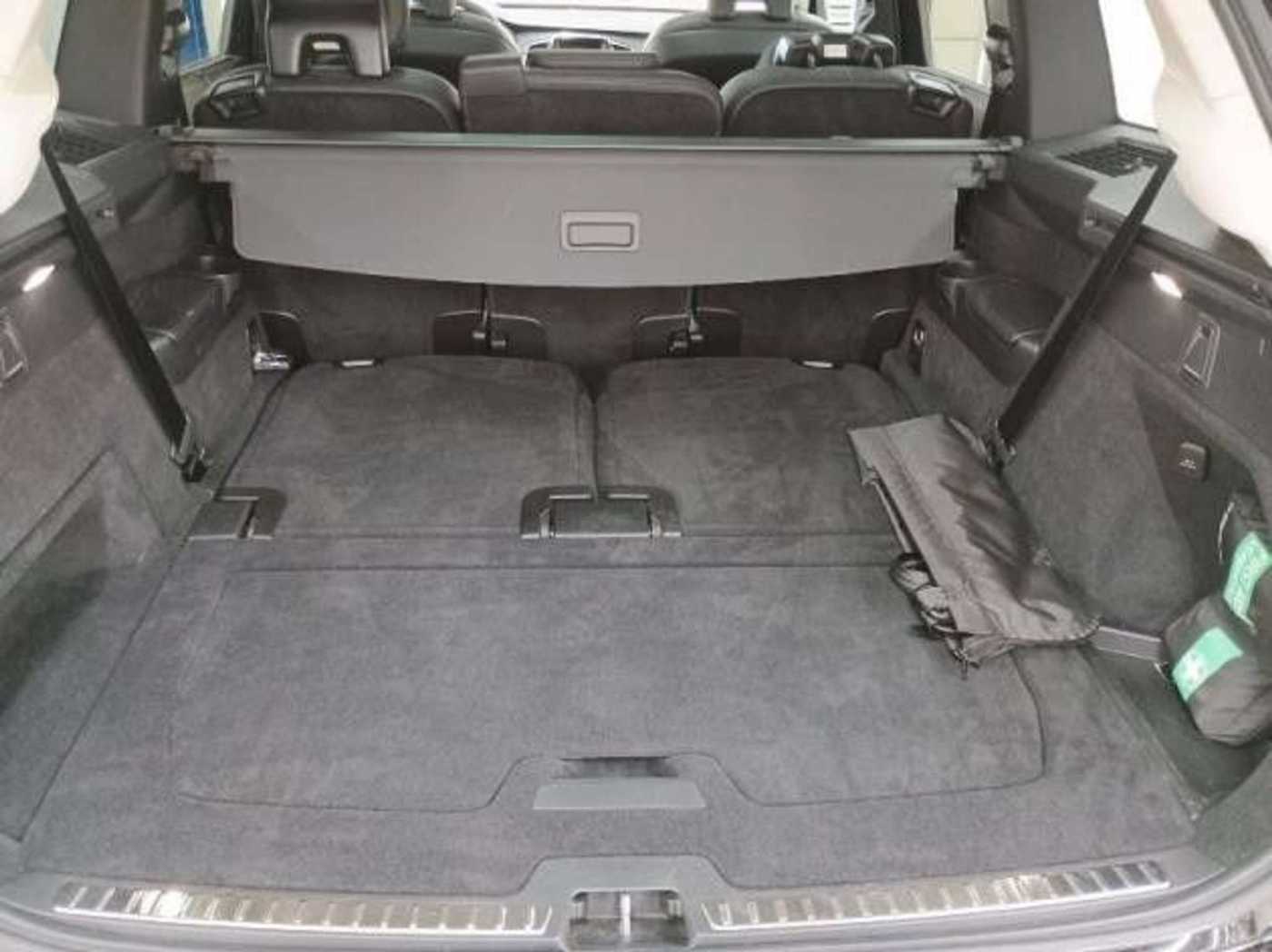 Volvo  Diesel Plus Bright*Licht-P*SD*AHK*360°K