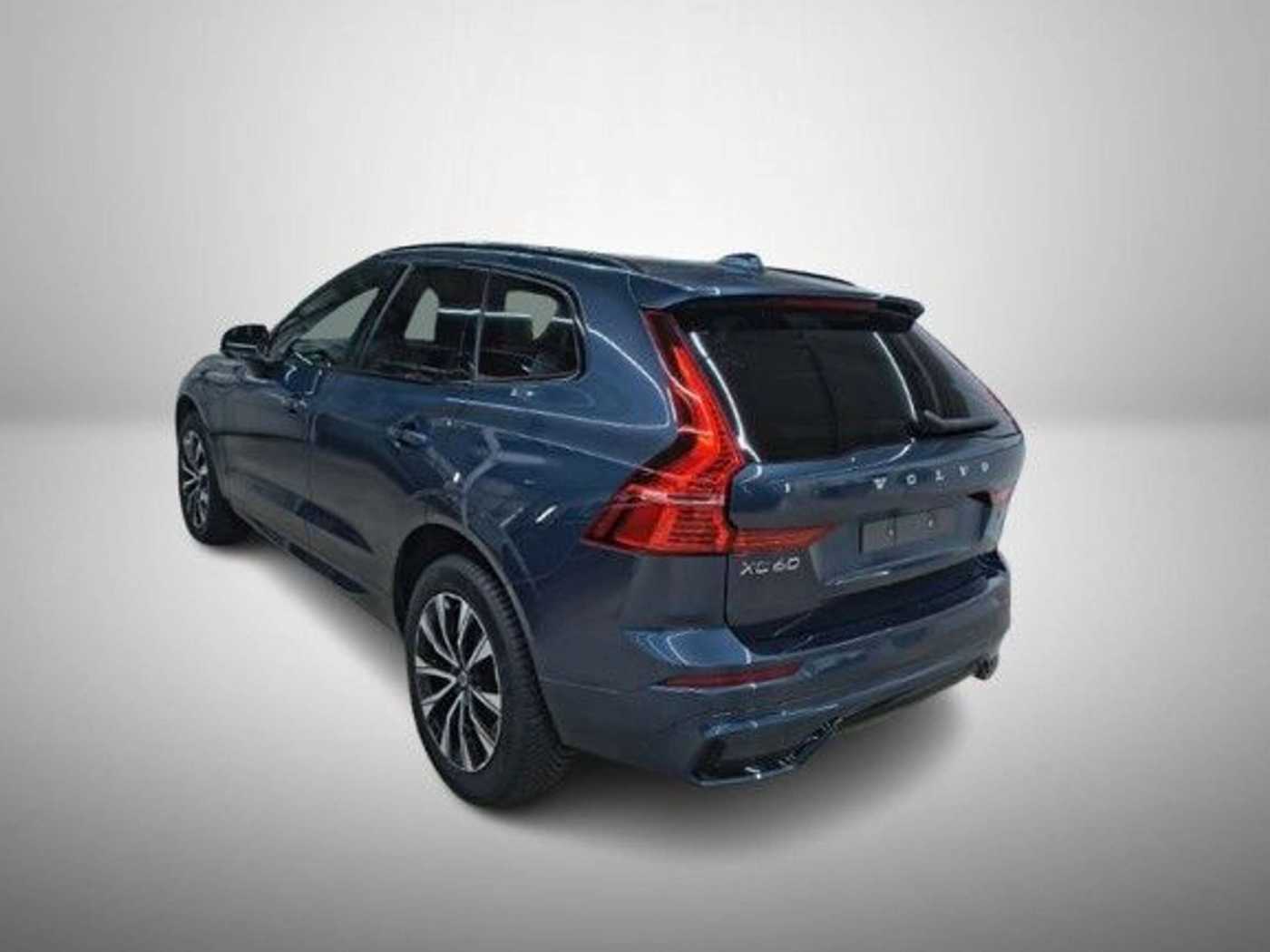 Volvo  Plus Dark AWD Standh. Licht-P Winter-P