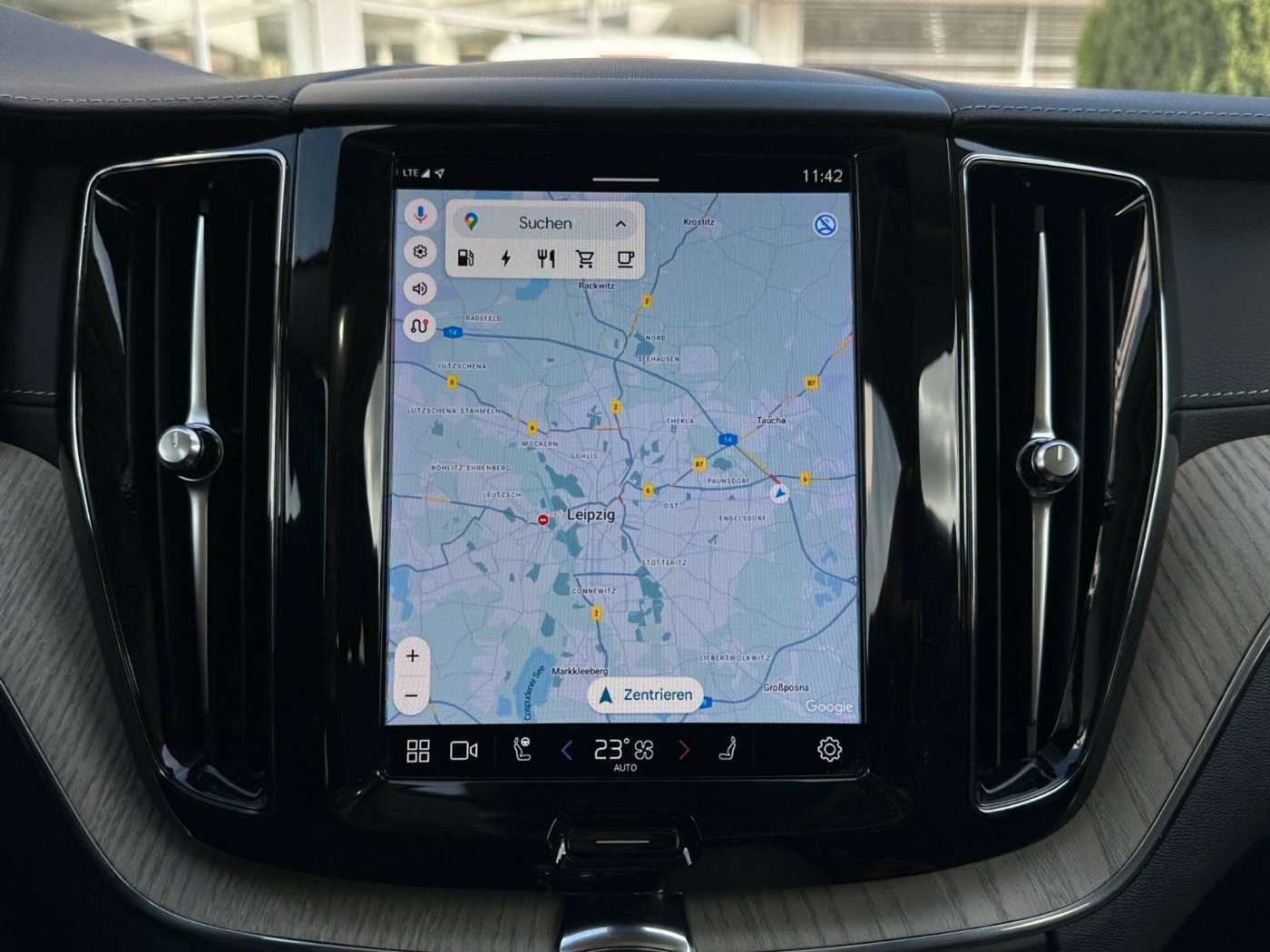 Volvo  T6 Inscription*Plug-In*AWD*AHK*Licht-P*