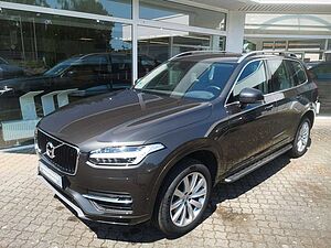 Volvo  Momentum AWD Standheizung