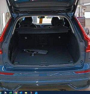 Volvo  Plus Dark AWD*Standh*BLIS*20Zoll*Harman Kar