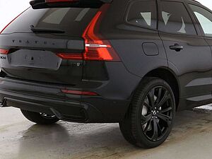 Volvo  XC60 Plus Black Edition AWD