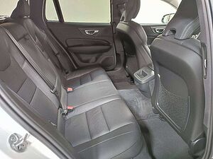 Volvo  Plus Dark*AHK*19Zoll*Licht-P*