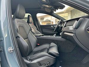 Volvo  Plus Dark*Standh*AHK*SD*20Zoll