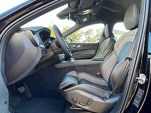 Volvo  B4 Diesel Plus Dark*BLIS*Standh*Frontscheib