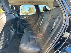 Volvo  Ultimate Dark*AWD*LuftFW*360°*Standh*Bowers