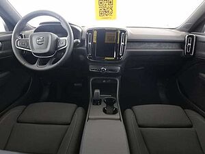 Volvo  175 kW Single Motor RWD Plus Dark