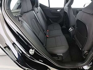 Volvo  175 kW Single Motor RWD Plus Dark