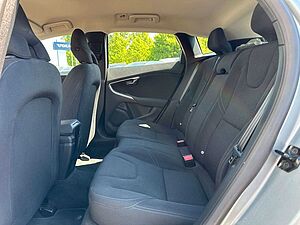 Volvo  Kinetic*Xenon*RFK*Sitzheizung*Style-P*
