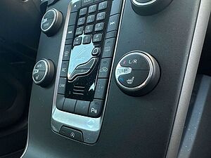 Volvo  Kinetic*Xenon*RFK*Sitzheizung*Style-P*