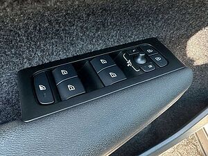 Volvo  B4 AWD Momentum Pro*RFK*PDC v/h*Sitzh*
