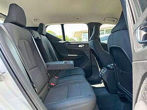 Volvo  B4 AWD Momentum Pro*RFK*PDC v/h*Sitzh*
