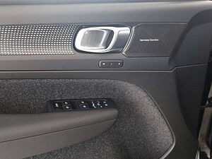 Volvo  Plus Dark*Business-P*19Zoll*360°K*LED*