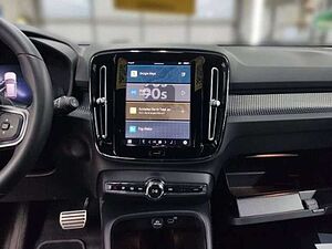 Volvo  Plus *Pure Electric*